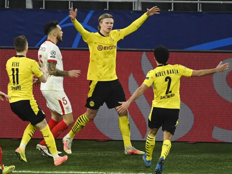 Borussia Dortmund in the Erling Halande pair of goals and record quarters.